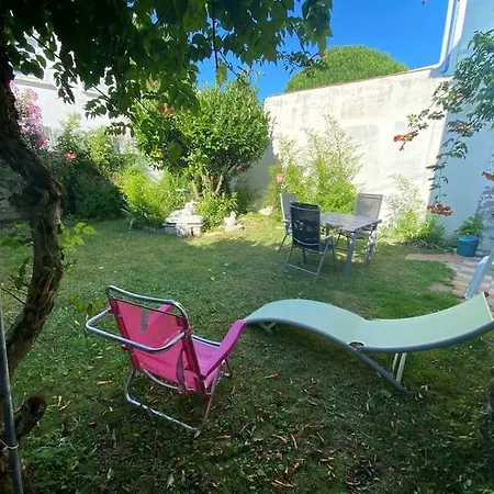 Maison De 4 Etoiles Vakantiehuis *